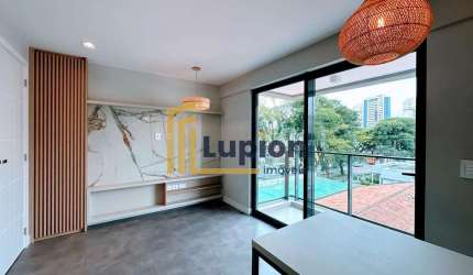 Studios na Vila Izabel, metragem diferenciada e sacada ampla com churrasqueira