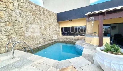 Cobertura a 250 metros da Praia com 3 quartos (2 suítes) à venda, 158 m² por R$ 1.000.000 - Enseada - Guarujá/SP - Imobiliária Mercuri
