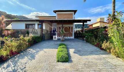 Casa em Condomínio Fechado com 4 quartos à venda por R$ 2.000.000 - Imobiliária Guarujá
