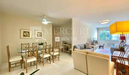Apartamento no Guarujá, Pitangueiras, Amplo com 3 Quartos.