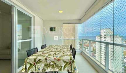 Apartamento à Venda no Guarujá com Vista para o Mar