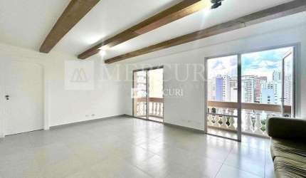 Apartamento no Guarujá, Pitangueiras, com Sacada. 3 Quartos