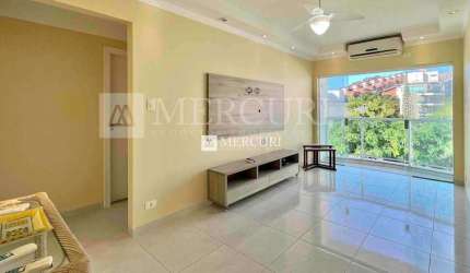 Apartamento no Guarujá, Enseada, Próximo a Praia