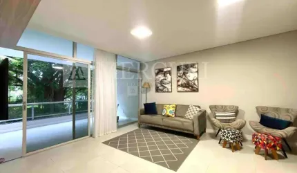 Apartamento no Guarujá, Enseada, totalmente reformado e com lazer.