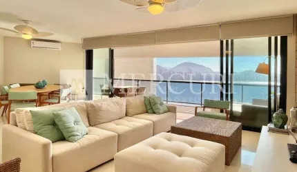 Apartamento à venda, totalmente repaginado e vista para mar aberto.