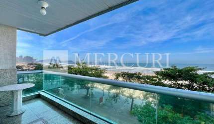 Apartamento no Guarujá, Praia das Pitangueiras, Barra Funda. Prédio com localização privilegiada de frente para o mar.