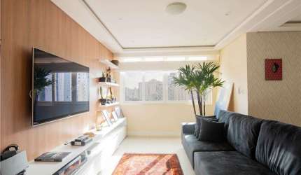 Apartamento para Venda em São Paulo, Vila Olímpia, 3 dormitórios, 1 suíte, 2 banheiros, 1 vaga