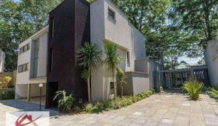 Casa em condomínio fecahdo com 4 suítes 4 vagas à venda Rua José Gambarini - Alto da Boa Vista