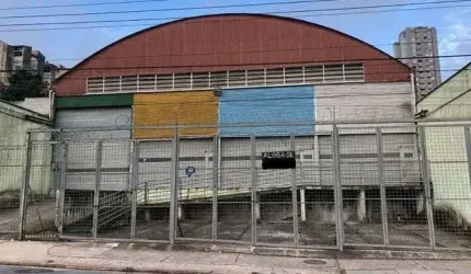 Galpão para alugar, 700 m² por R$ 20.600,00 - Vila Pires - Santo André/SP