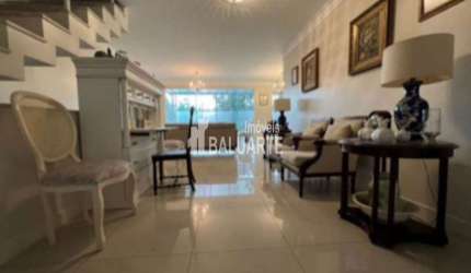 Sobrado em Condominio a Venda no Bairro do Campo Belo 270 m²