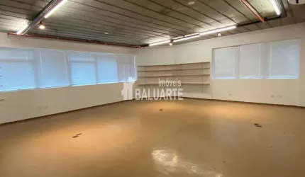 Sala Comercial e 4 banheiros para Alugar, 190 m² por R$ 13.000/Mês