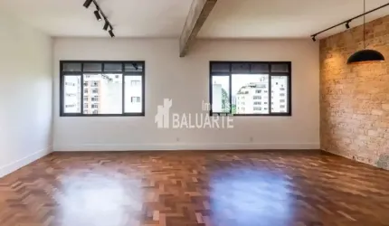 Apartamento com 3 Quartos e 4 banheiros à Venda, 212 m² por R$ 2.285.000