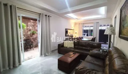 Sobrado a venda na Vila Mascote sendo  3 dormitórios 4 banheiros e Piscina  ,- São Paulo - SP