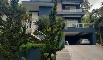 Casa de luxo em condomínio fechado Hills III - Arujá com 3 suítes e 330m² por R$ 3.100.000