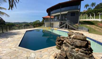 Casa em Condomínio Fechado em Guararema com 4 suítes e 212m² de área útil por R$2,5 mi - Venda e Locação