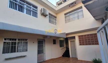 Casa espaçosa de 5 dormitórios em bairro central de Suzano - venda por R$820.000