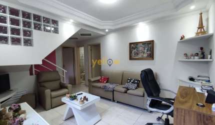 Casa em Jardim Caiubi: 3 dormitórios, 1 suíte, 2 banheiros por R$ 650.000 para venda e locação.