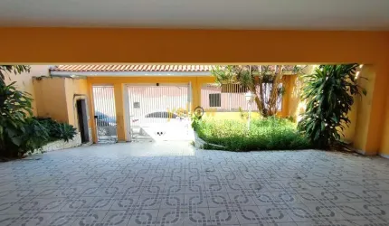 Casa Comercial em Vila Virgínia: 208m², 3 dormitórios, 1 suíte, 3 banheiros - Venda por R$1.5M e Locação por R$6K