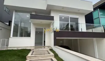 Casa em Condomínio Fechado em Caputera  -  Arujá