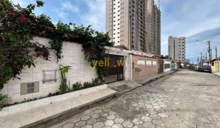 Casa à Venda em Jardim Lunamar - 2 Dorms por R$ 395.000