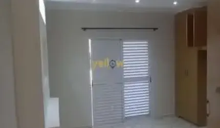 Casa à Venda em Jordanópolis, Arujá - 3 Dormitórios e Suíte