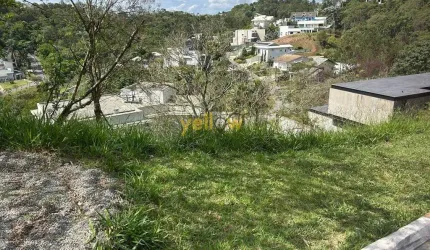 Terreno à Venda em Condomínio Hills III - Arujá por R$ 660.000