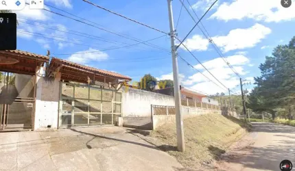 Chácara à Venda em Suzano: 3 Dormitórios e 500m²