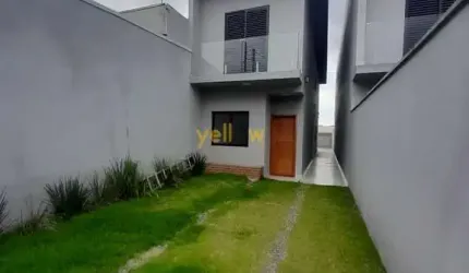 Venda de casa em Jordanópolis, Arujá: 120m², conta uma ampla Sala, cozinha bem arejada, uma area gourmet excelente, lavabo e area de lavanderia separada e ampla, com 3 suítes todas com ponto de Ar con