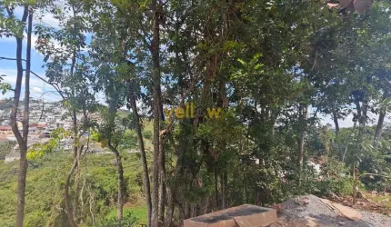 Terreno à Venda em Condomínio Hills III - Arujá por R$ 700.000