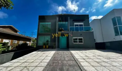 Casa Luxuosa em Condomínio Hills III - 4 Suítes por R$3.490.000