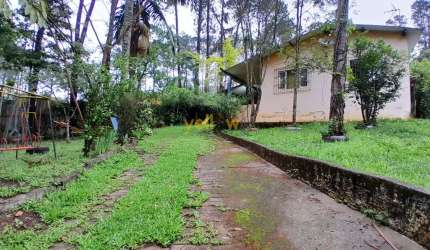 Chácara para Alugar em Arujá – 2 Quartos, 200m², Vista Alegre