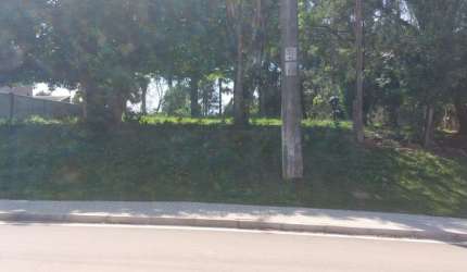 Ótimo terreno de 1.484 mt² em Colombo