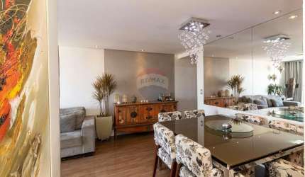 Apartamento à venda com 76 m², 3 dormitórios (1 suíte), 1 vaga, e sacada, em Santana, ZN de São Paulo.