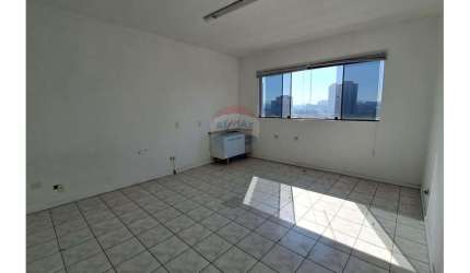Sala Comercial na Freguesia do Ó Zona Norte de São Paulo com 34m² R$ 999,00