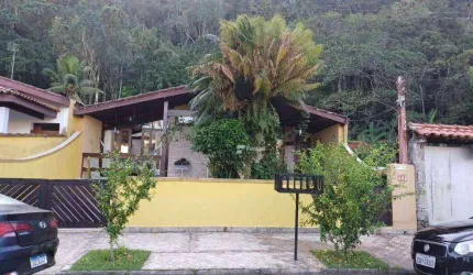 Casa com 3 dormitórios à venda, 250 m² por R$ 900.000,00 - Albamar - Guarujá/SP
