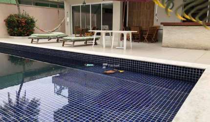 Casa à venda  R$ 2.400.000 - Enseada - Guarujá/SP