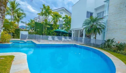 Casa à venda, 453 m² por R$ 3.800.000 - Acapulco - Guarujá/SP