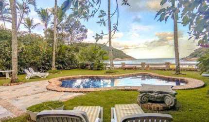 Casa com 4 dormitórios à venda, 640 m² por R$ 3.800.000,00 - Praia de Pernambuco - Guarujá/SP
