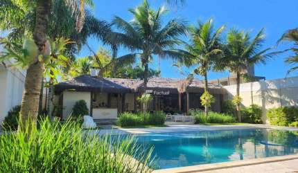 Casa com 7 dormitórios à venda, 580 m² por R$ 3.980.000,00 - Praia de Pernambuco - Guarujá/SP