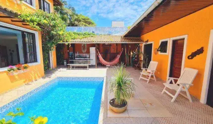 Casa com 5 suites à venda, 240 m² por R$ 1.900.000 - Tombo - Guarujá/SP
