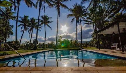 Casa com 5 dormitórios à venda, 650 m² por R$ 3.700.000,00 - Praia de Pernambuco - Guarujá/SP