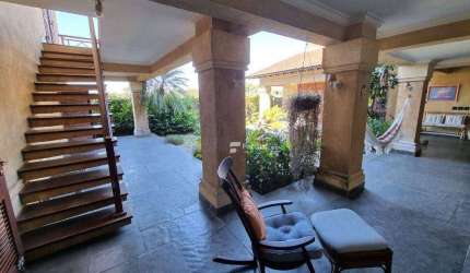 Casa com 6 dormitórios, 560 m² - venda por R$ 4.500.000 ou aluguel por R$ 15.000,00/anual- Acapulco - Guarujá/SP