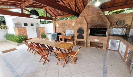 Apartamento à venda na praia da Enseada - Guarujá /SP.
