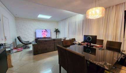 Apartamento com 3 dormitórios à venda, 120 m² por R$ 750.000,00 - Pitangueiras - Guarujá/SP