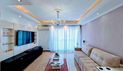 Apartamento à venda na Praia das Pitangueiras - Guarujá/SP.