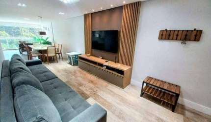 Apartamento à venda na Praia de Pitangueiras - Guarujá / SP.