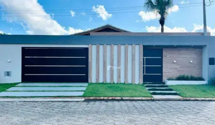 Casa com 3 dormitórios à venda, 260 m² por R$ 2.000.000,00 - Acapulco - Guarujá/SP