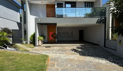 CASA COM 03 QUARTOS NO COND. GOLDEN CLASS!