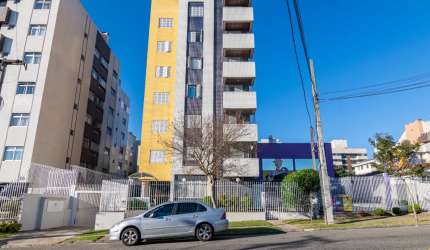Lindo apartamento com 3 quartos à venda no Cabral