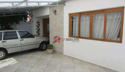 Casa com 3 dormitórios à venda por R$ 850.000,00 - Vila Resende - Caçapava/SP